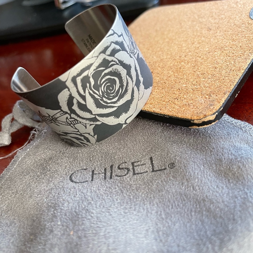 Chisel cuff bracelet